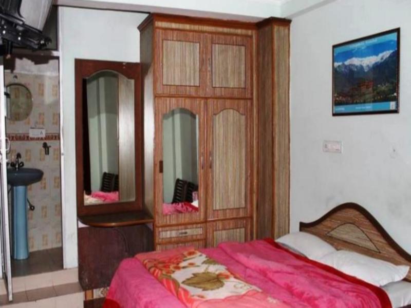 Staywell Hotel Νταραμσάλα Εξωτερικό φωτογραφία